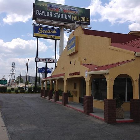 Scottish Inn Waco Εξωτερικό φωτογραφία