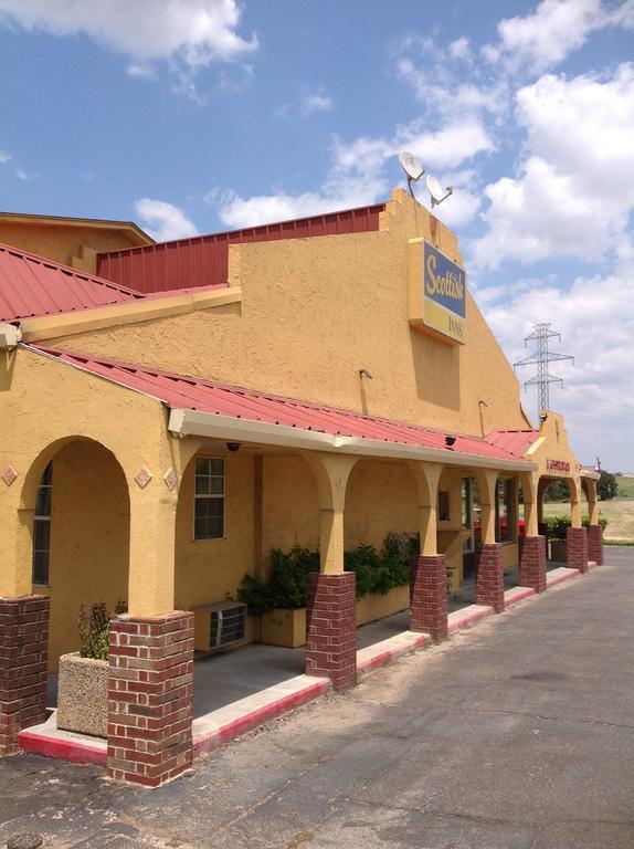 Scottish Inn Waco Εξωτερικό φωτογραφία